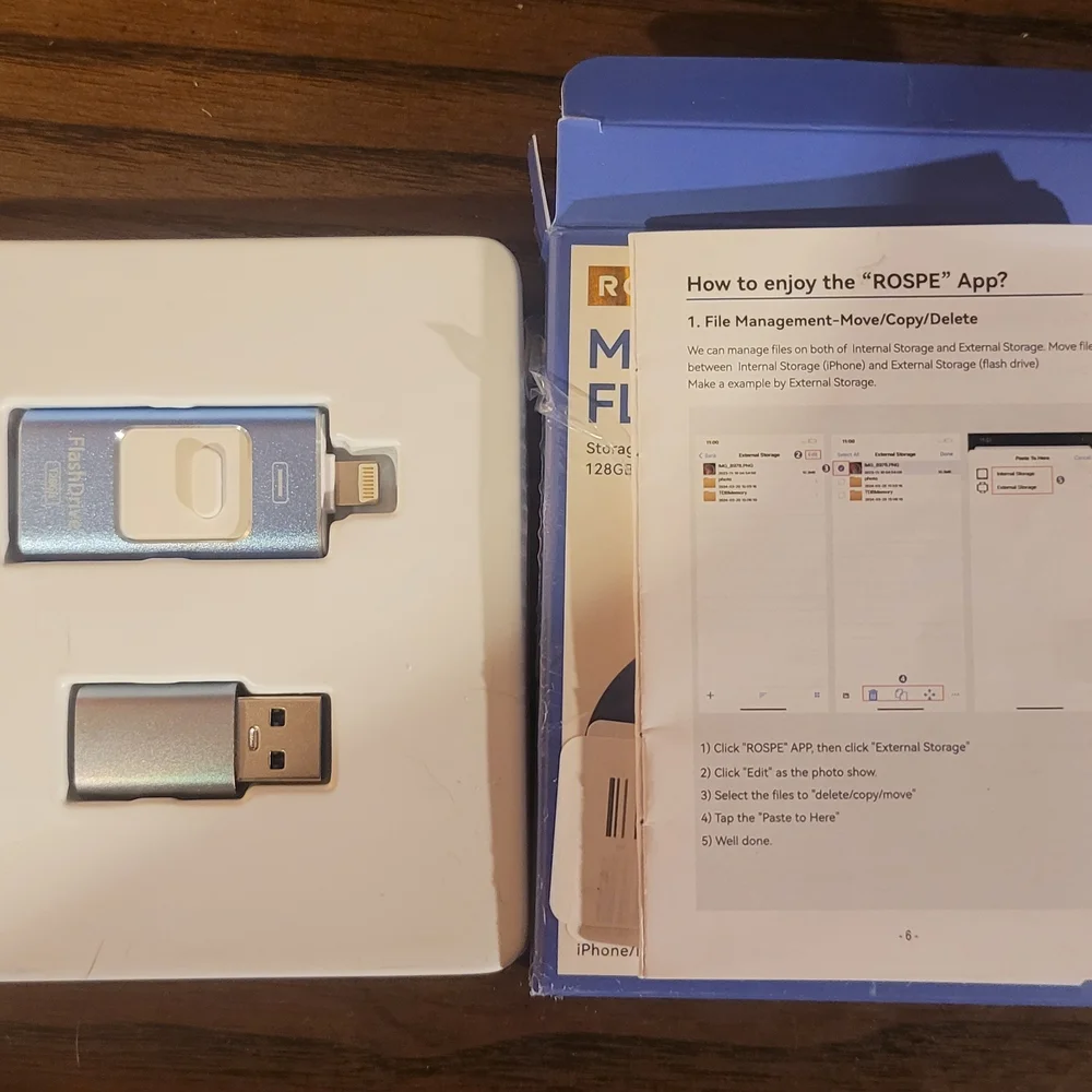 ROSPÉ MFI Licensed Flash Drive